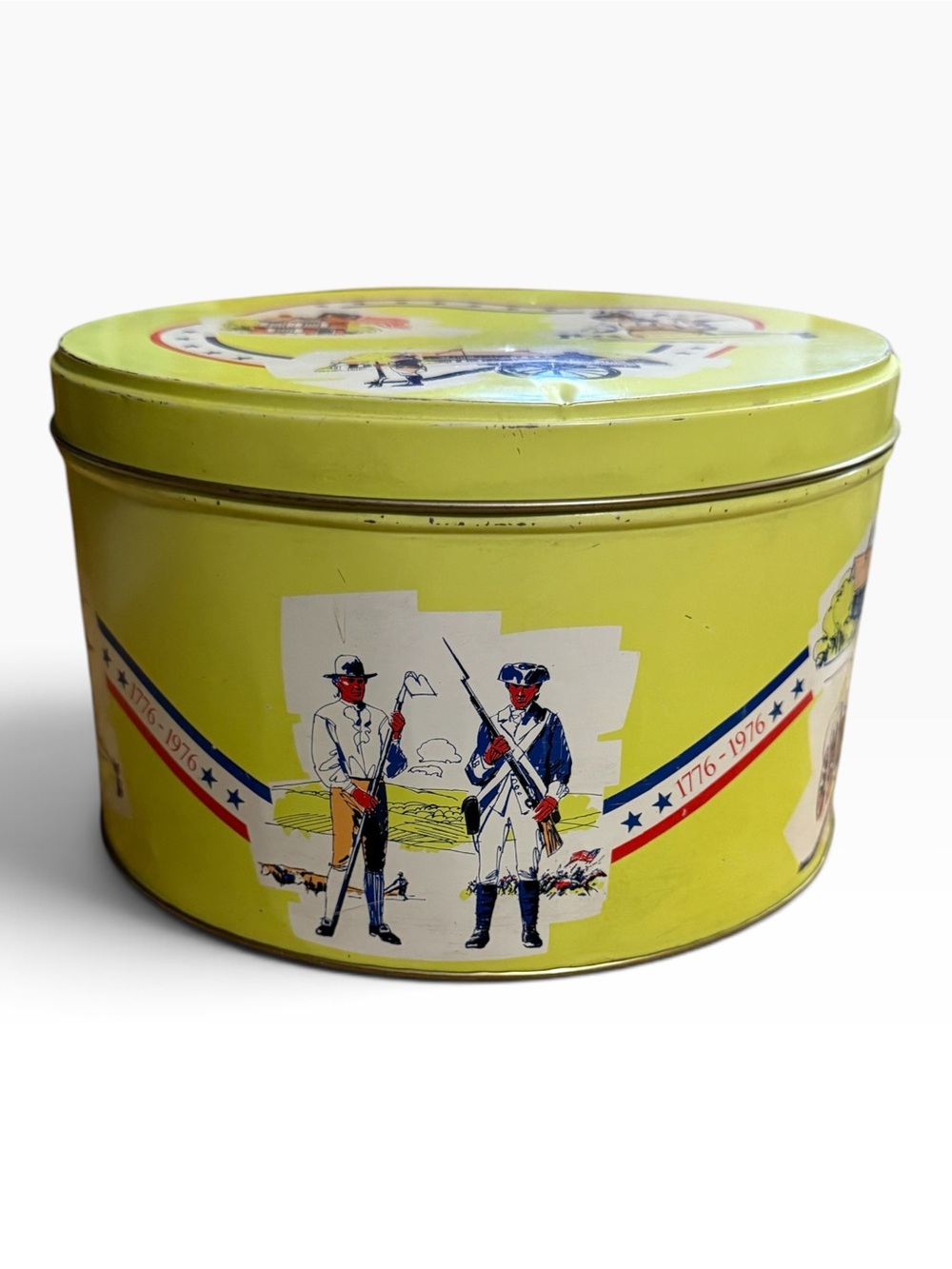 Vintage 1976 U.S. Bicentennial Commemorative Metal Tin